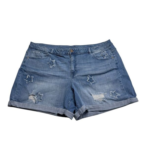 Lane Bryant Distressed Star Denim Shorts Roll Cuffs Plus Sz 26 - Picture 14 of 14